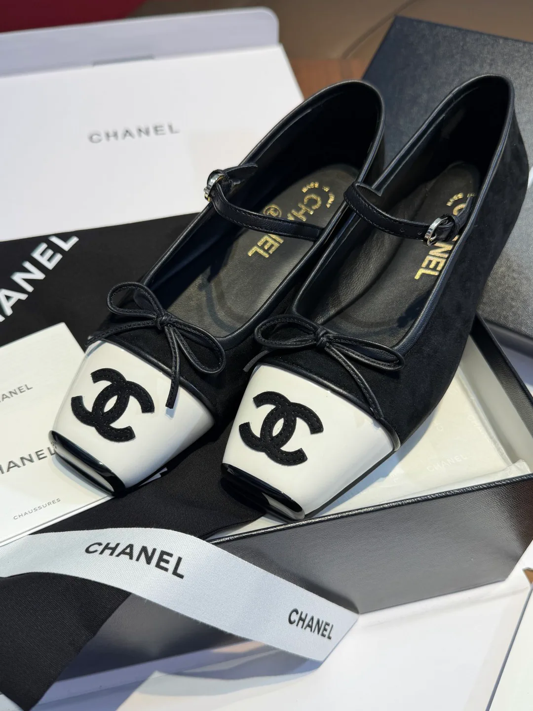 Туфли Женские Chanel 19306951