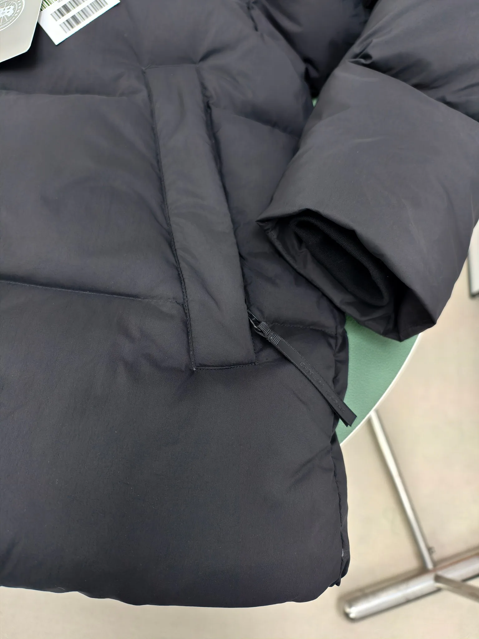 Куртки И Пуховики Женские Canada Goose 18111599