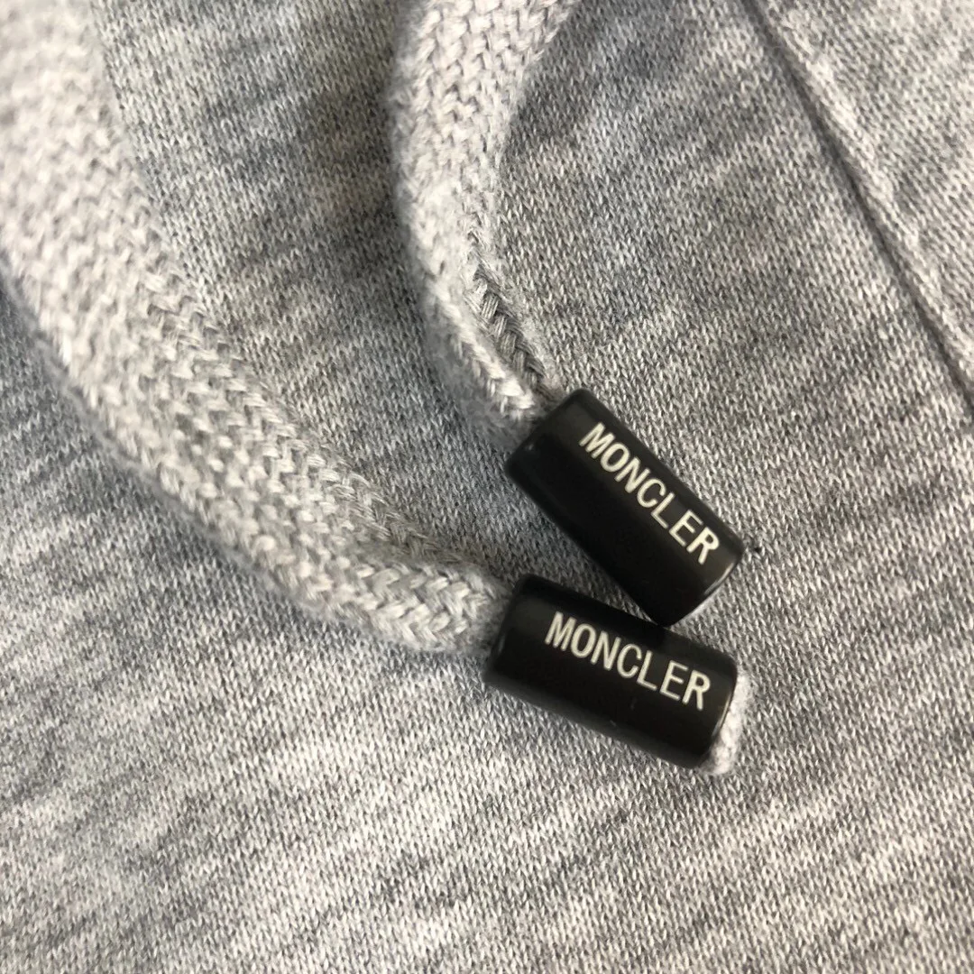 Шорты Женские Moncler 11615942