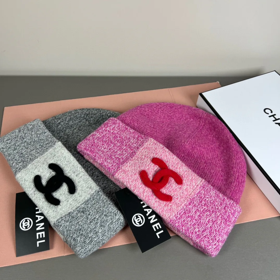 Головные Уборы Chanel 17879718