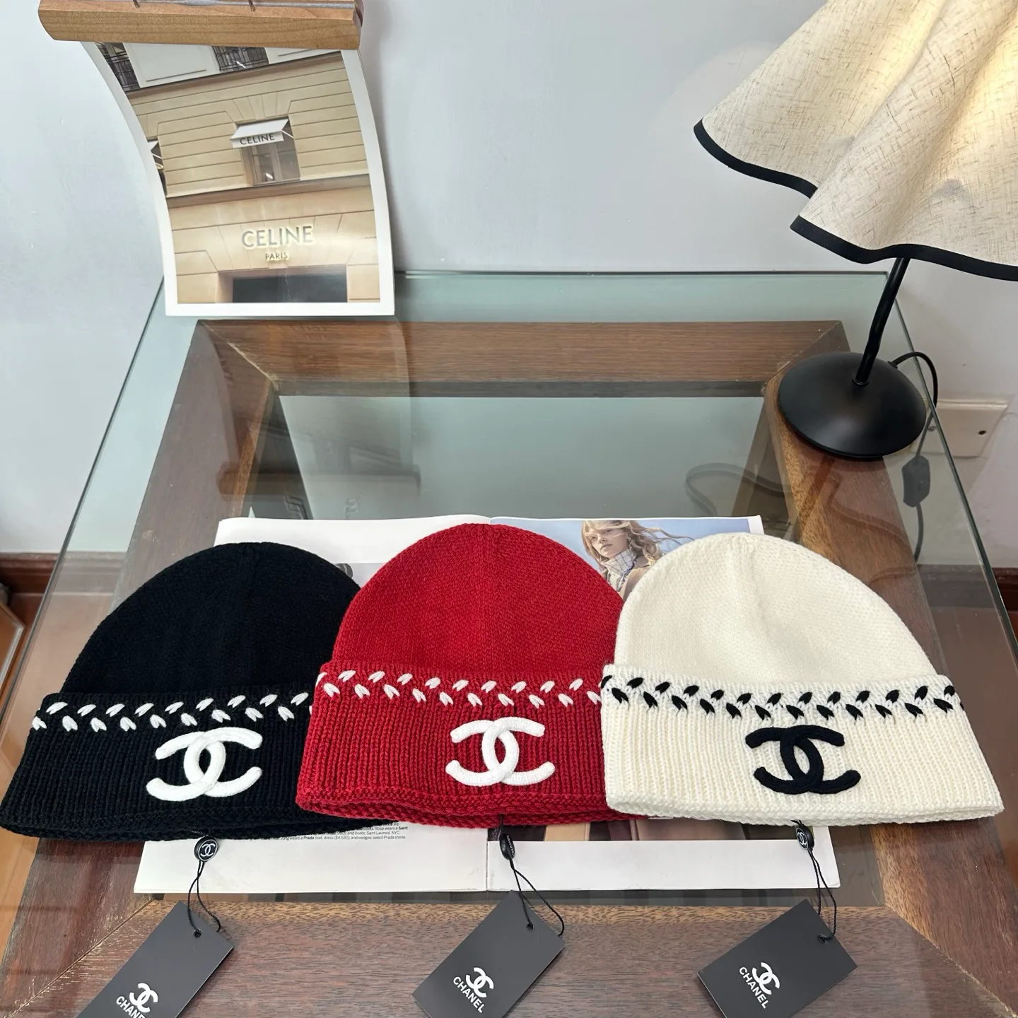 Головные Уборы Chanel 18093087