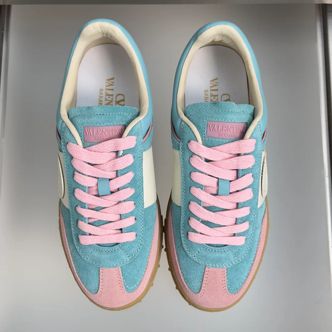 Кроссовки Женские Valentino 19175904