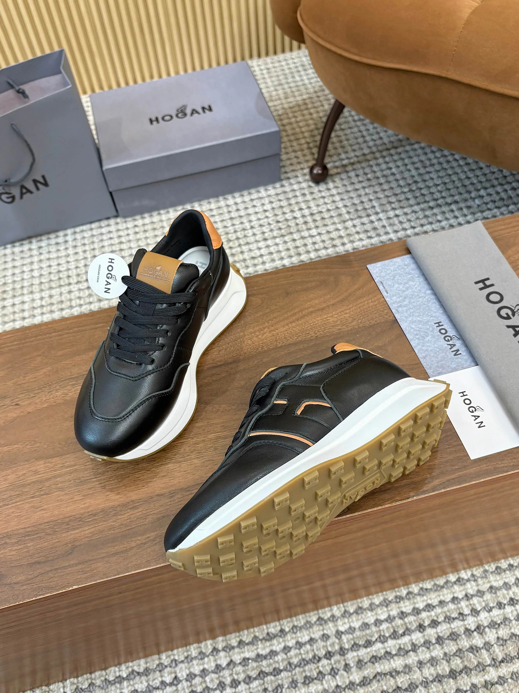 Кроссовки Женские Hogan 122724