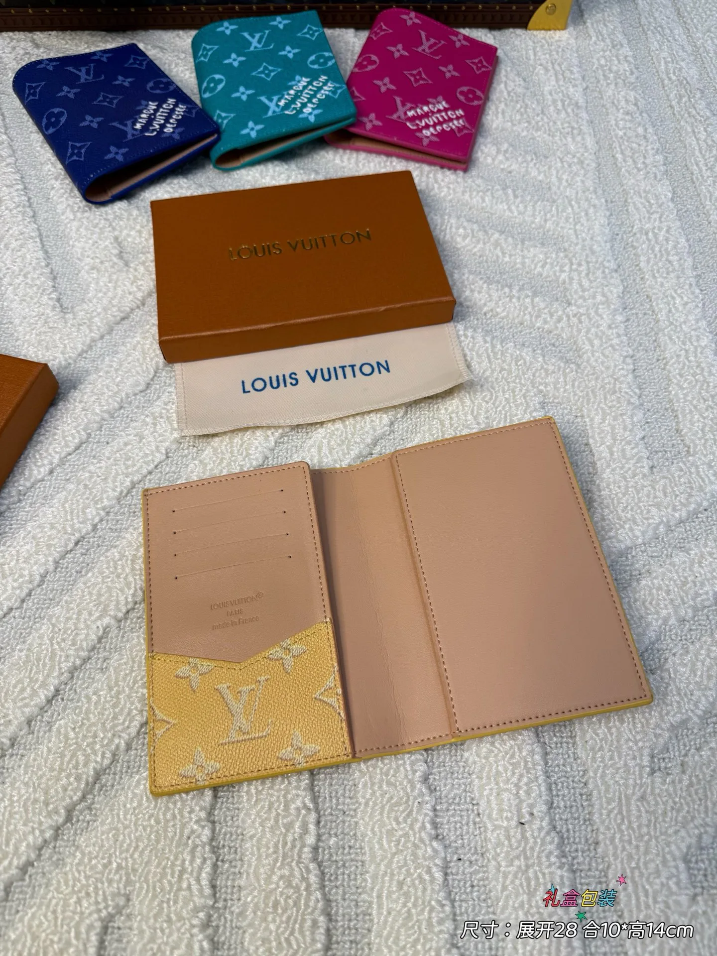 Обложки На Паспорт Louis Vuitton 909921