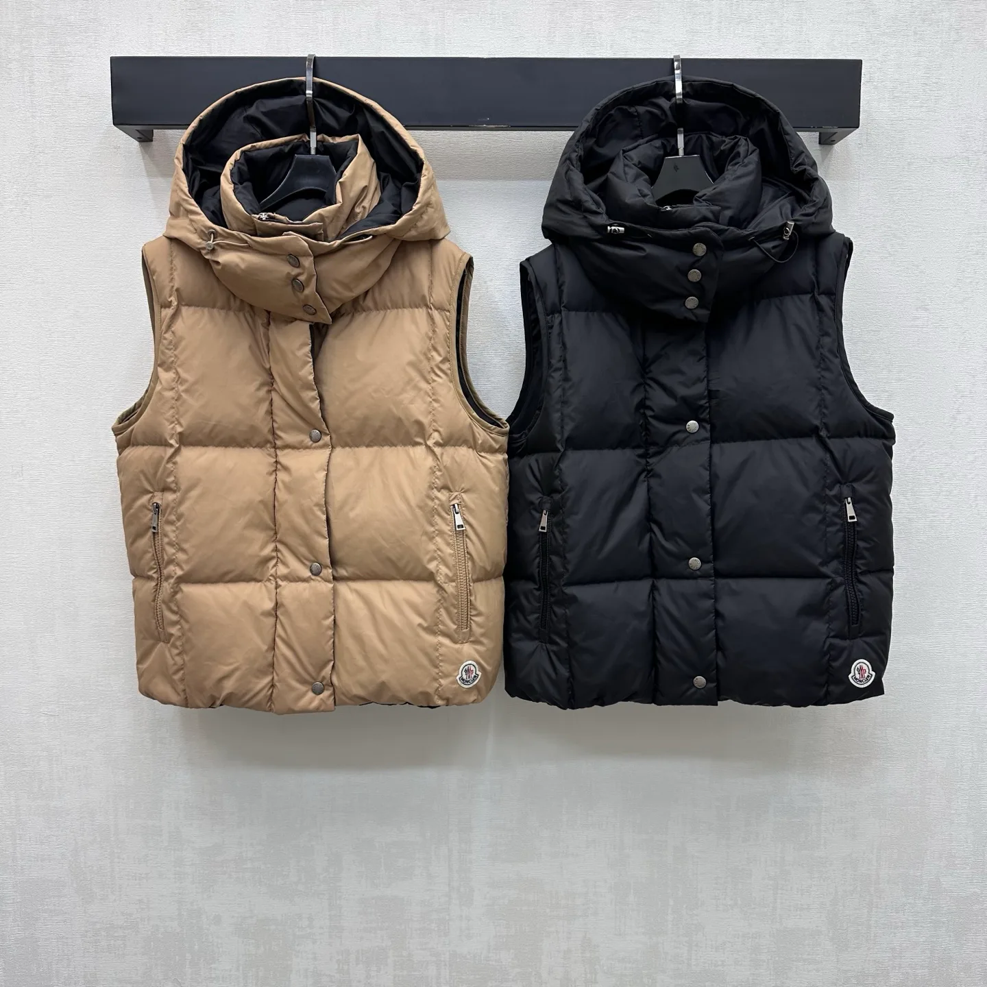 Жилеты Женские Moncler 18775155
