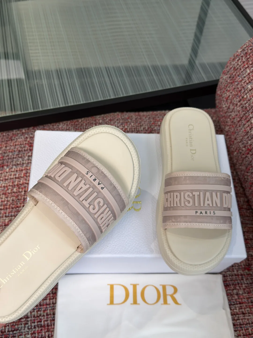 Шлепанцы Женские Christian Dior 17415507