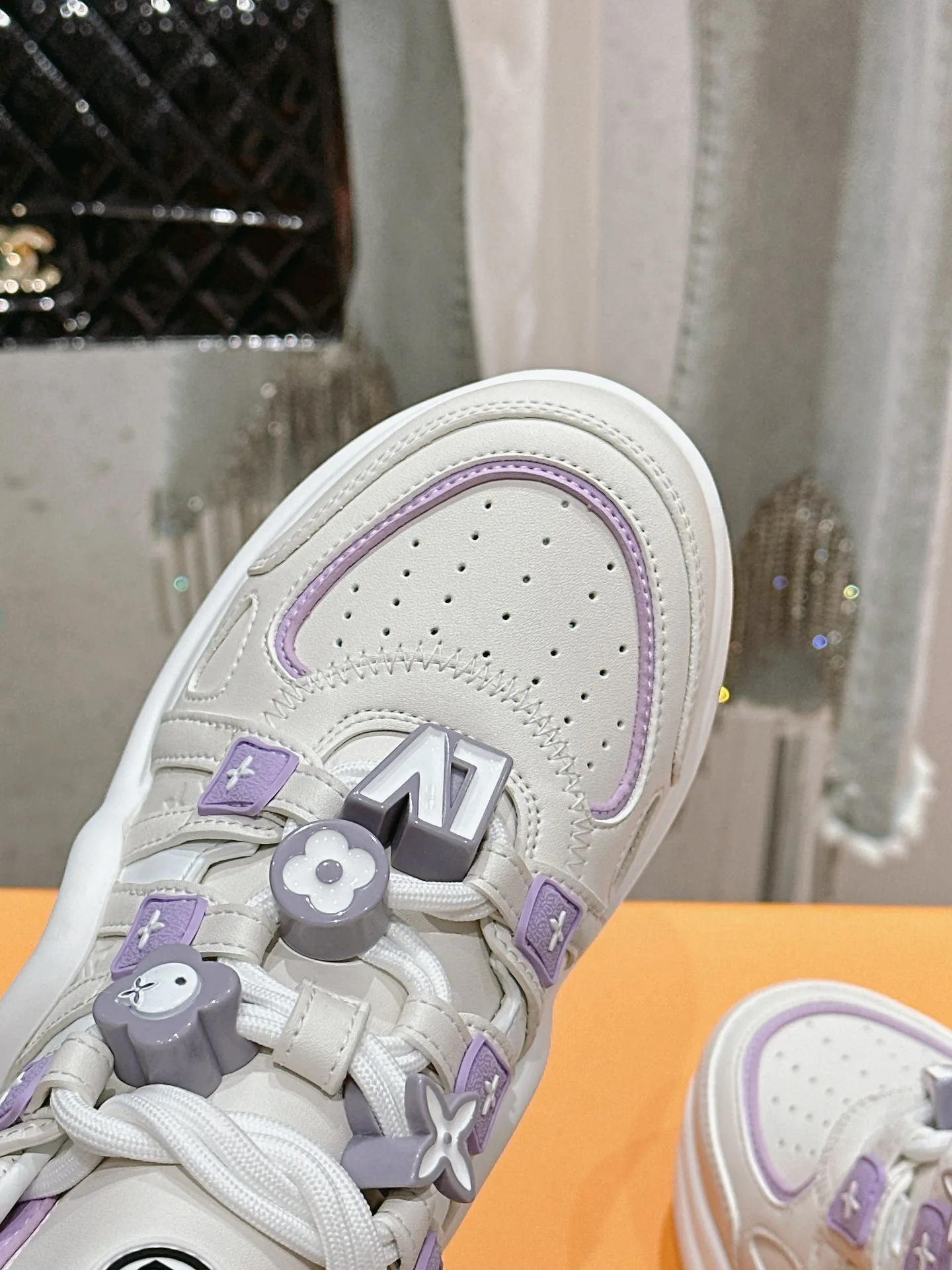 Кроссовки Женские Louis Vuitton 19752