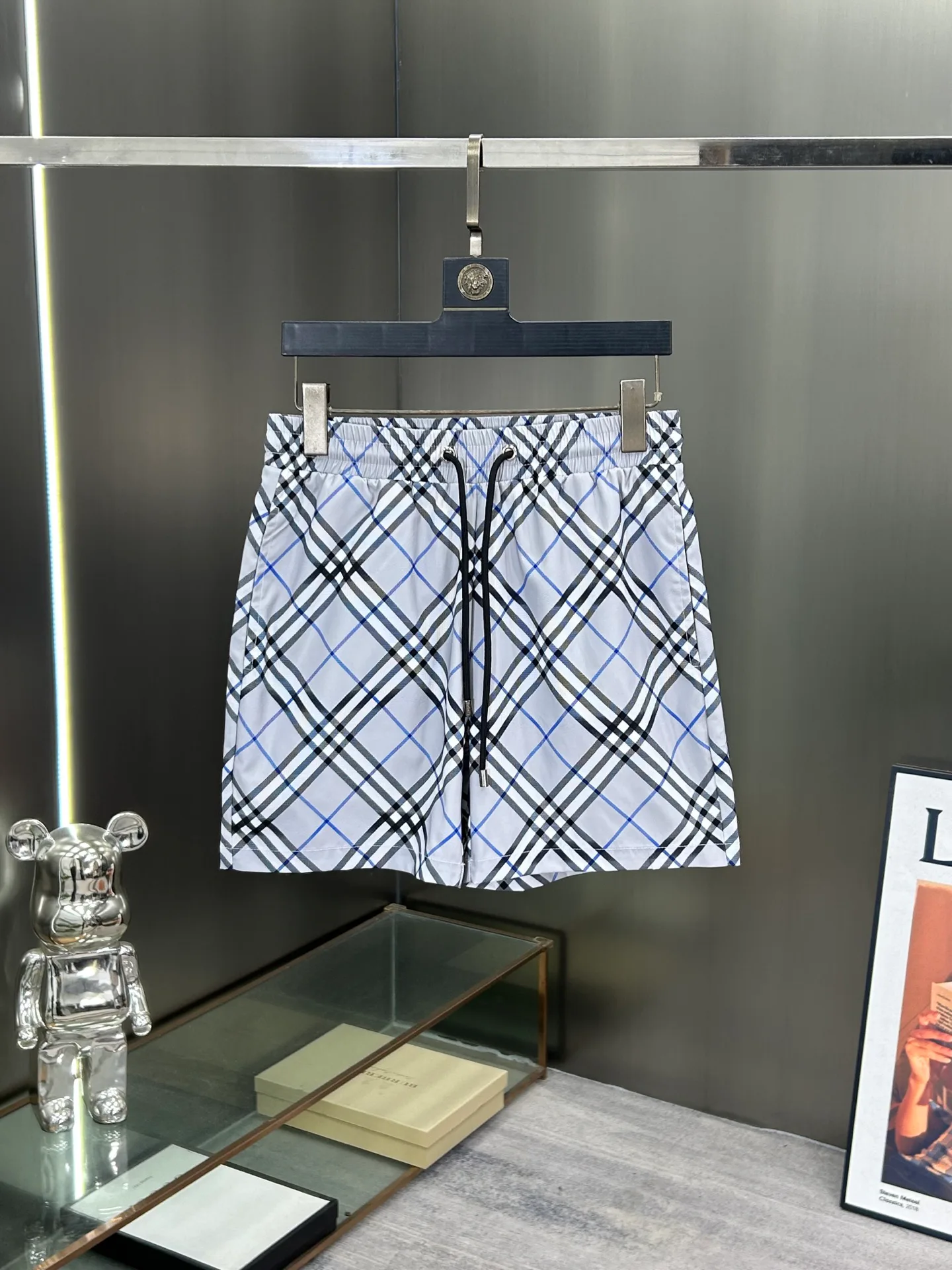 Шорты Мужские Burberry 18000486