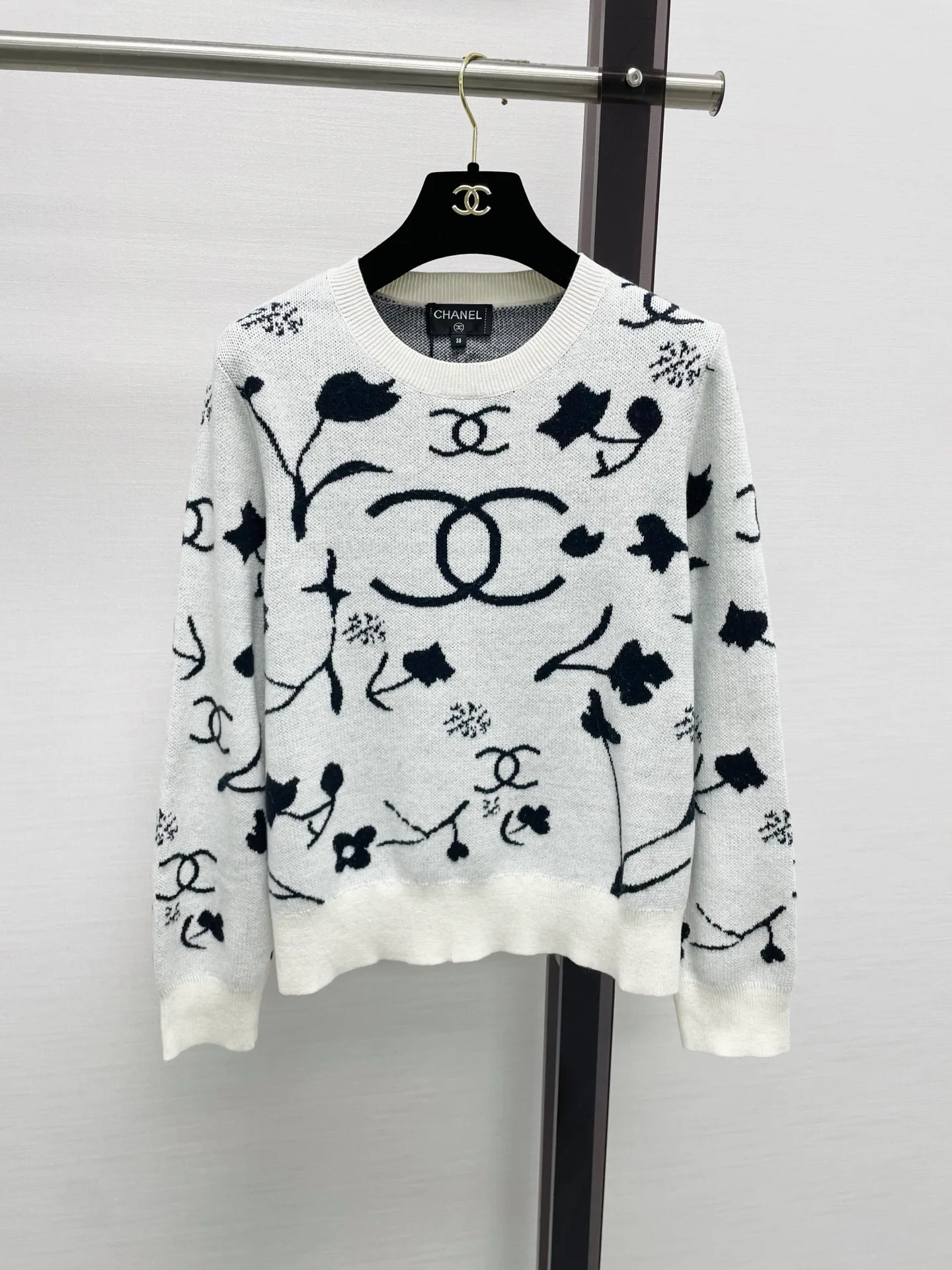 Джемперы И Свитеры Женские Chanel 18138025