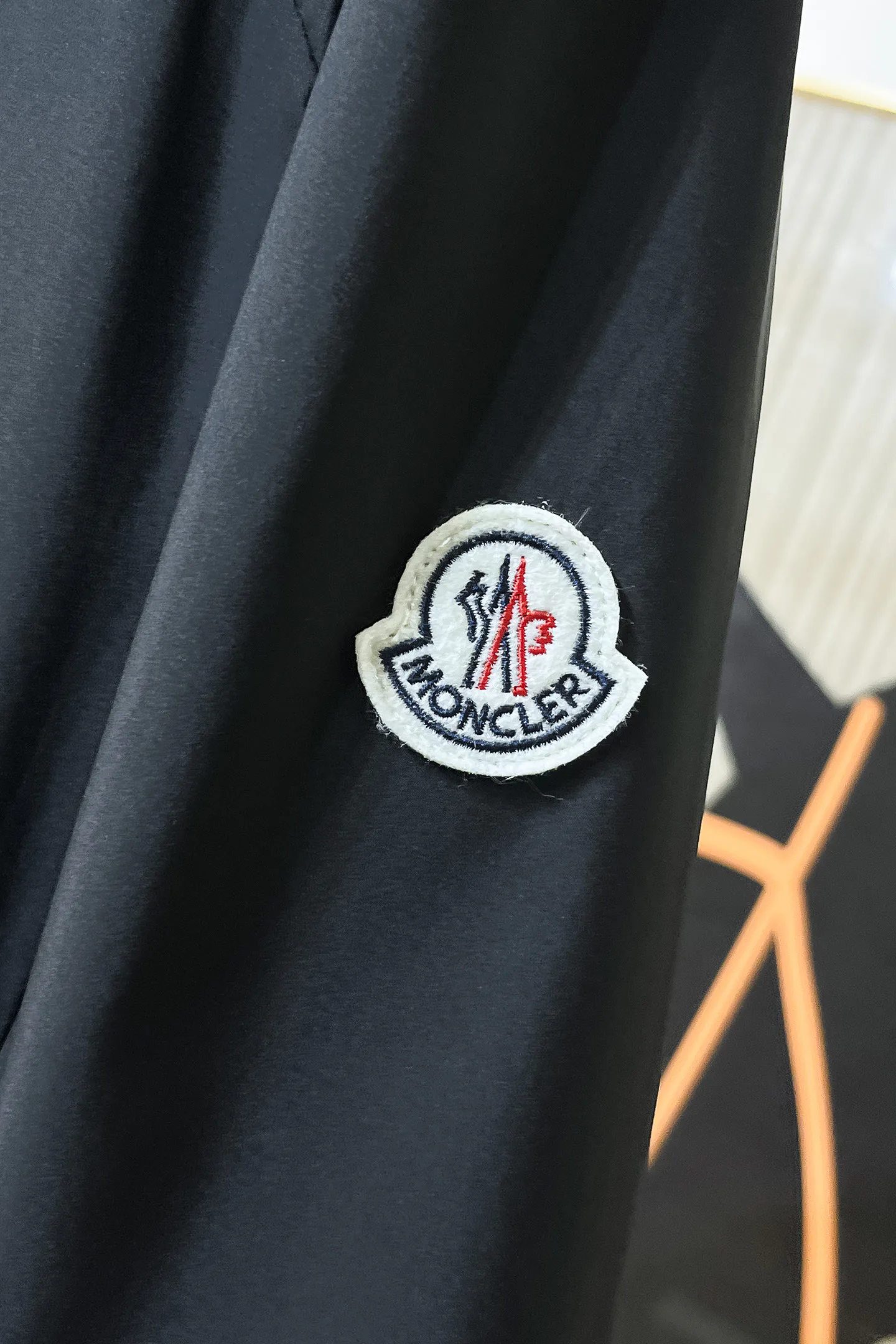 Куртки И Пуховики Мужские Moncler 11222586