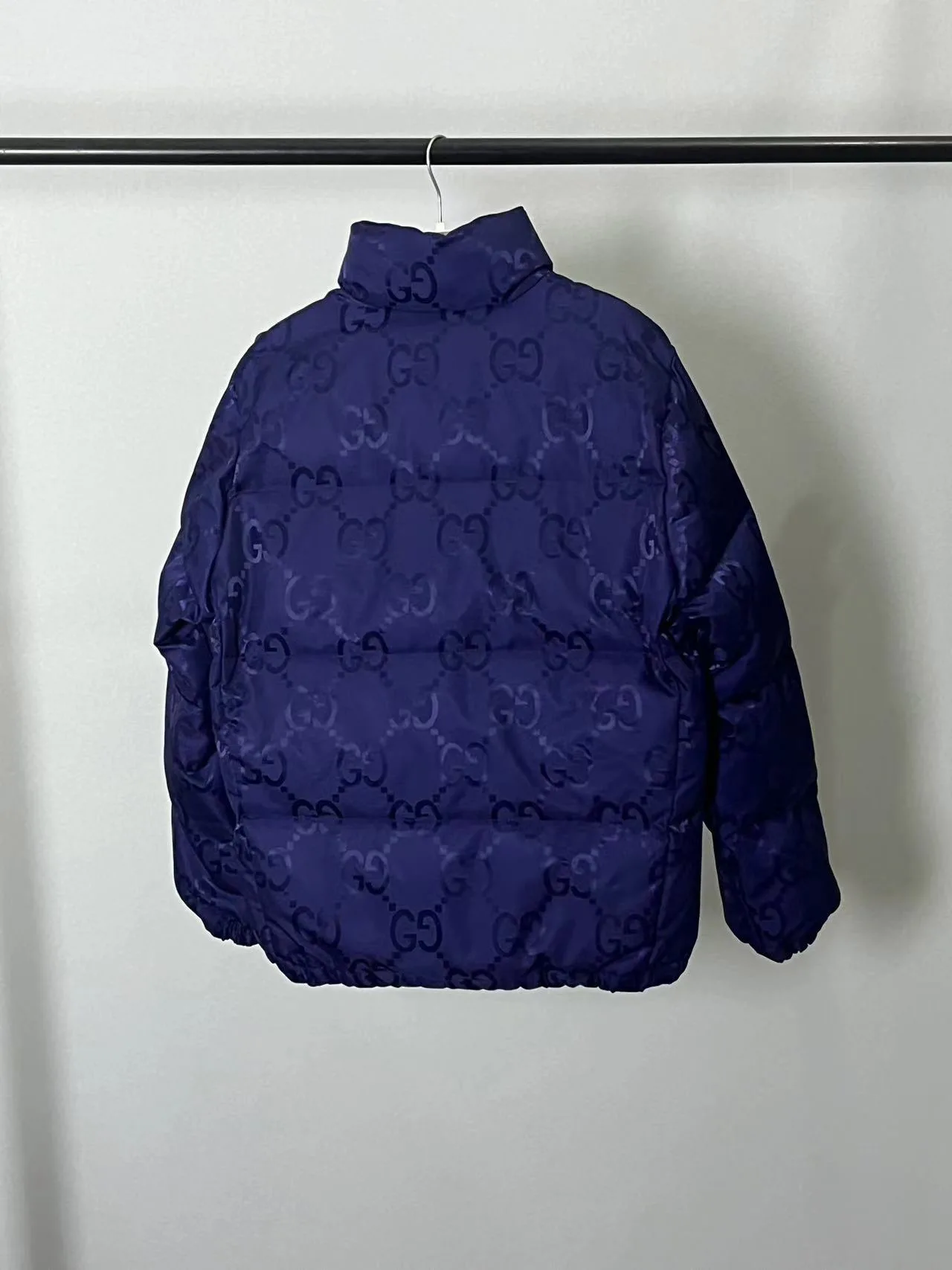 Куртки И Пуховики Женские Gucci 481090