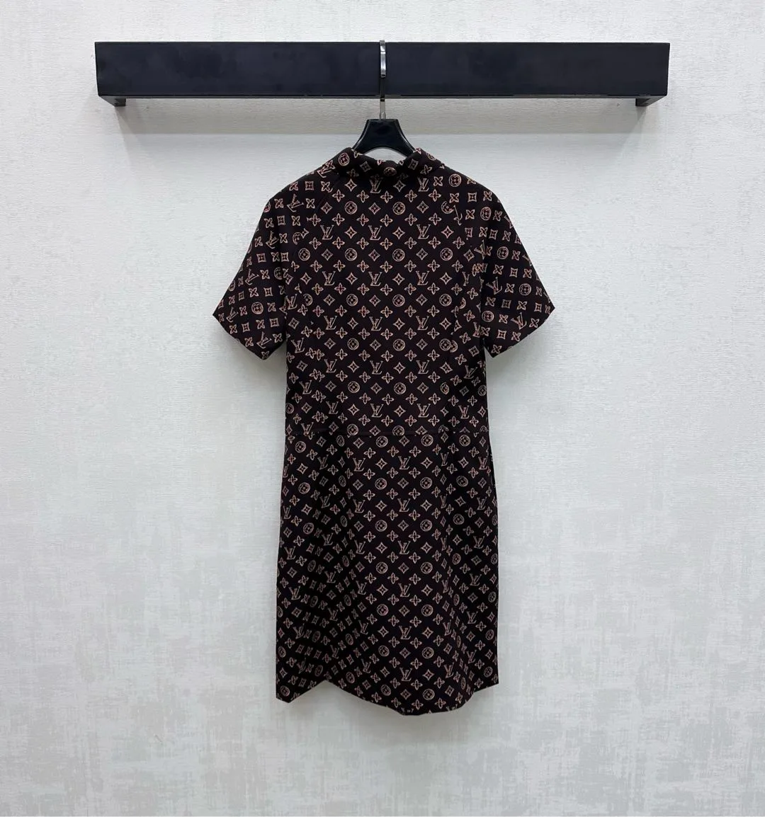 Платья Женские Louis Vuitton 10761016