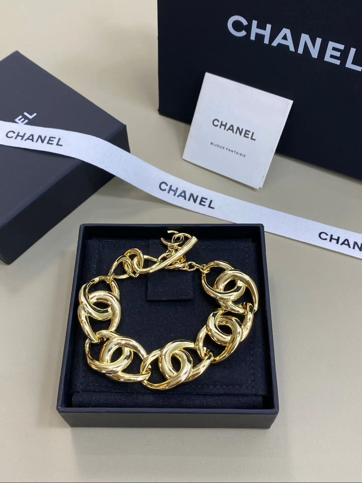 Бижутерия Chanel 18122747