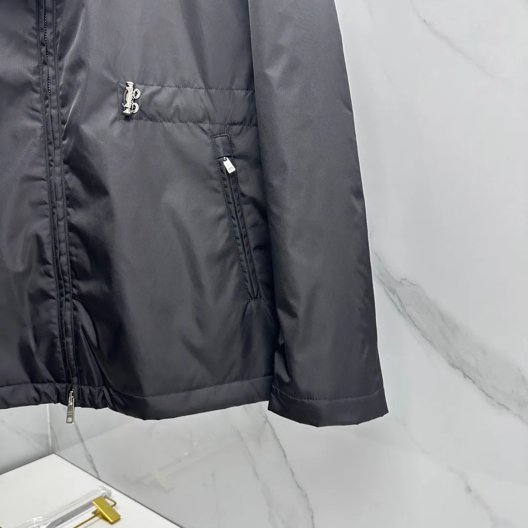 Куртки И Пуховики Мужские Prada 18246797