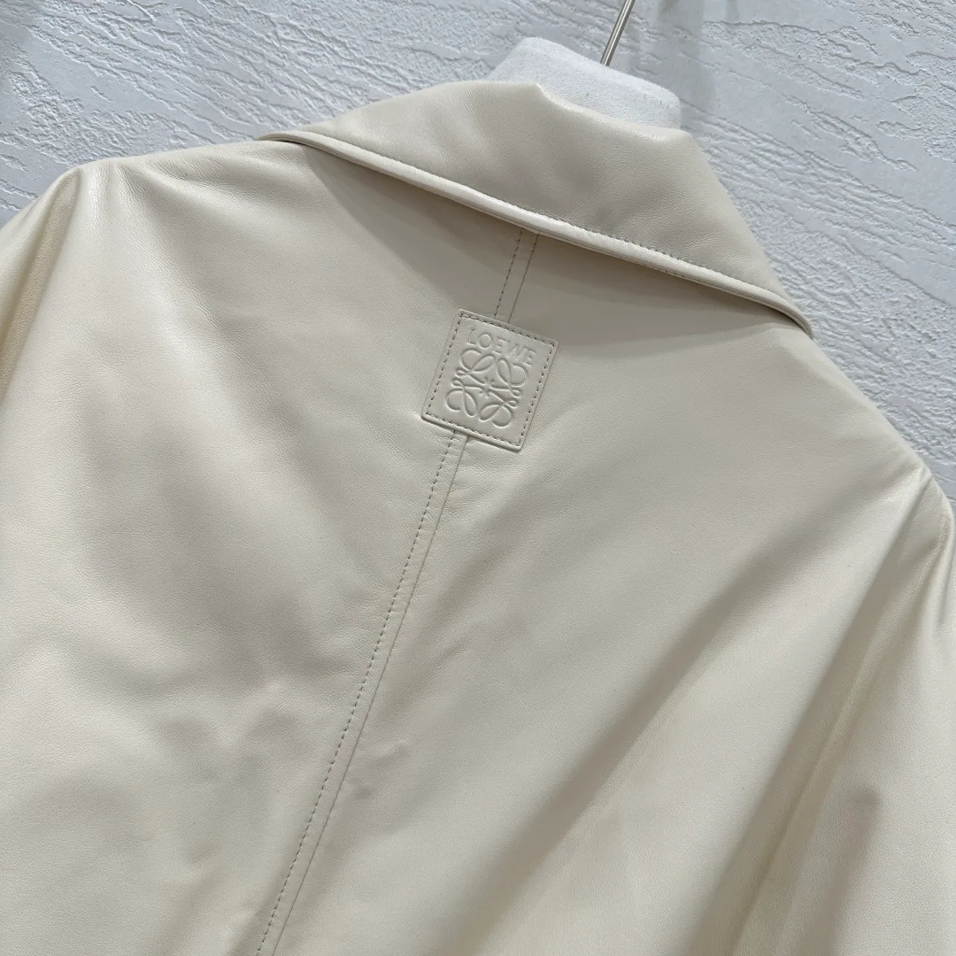 Кожаные Куртки И Дублёнки Женские Loewe 624540