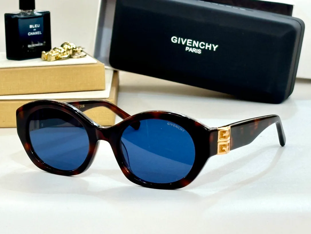 Очки Givenchy 7469