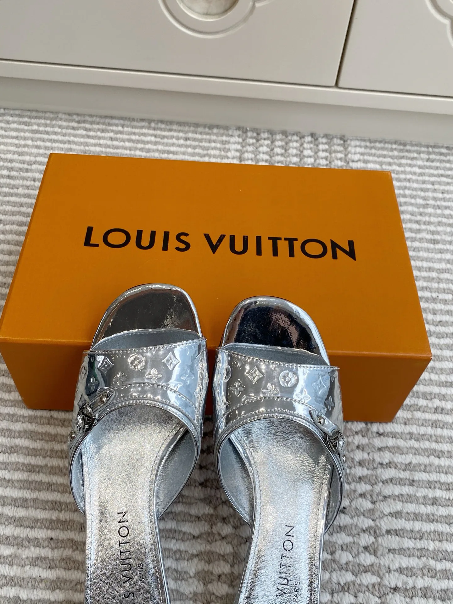 Мюли И Сабо Женские Louis Vuitton 12779796