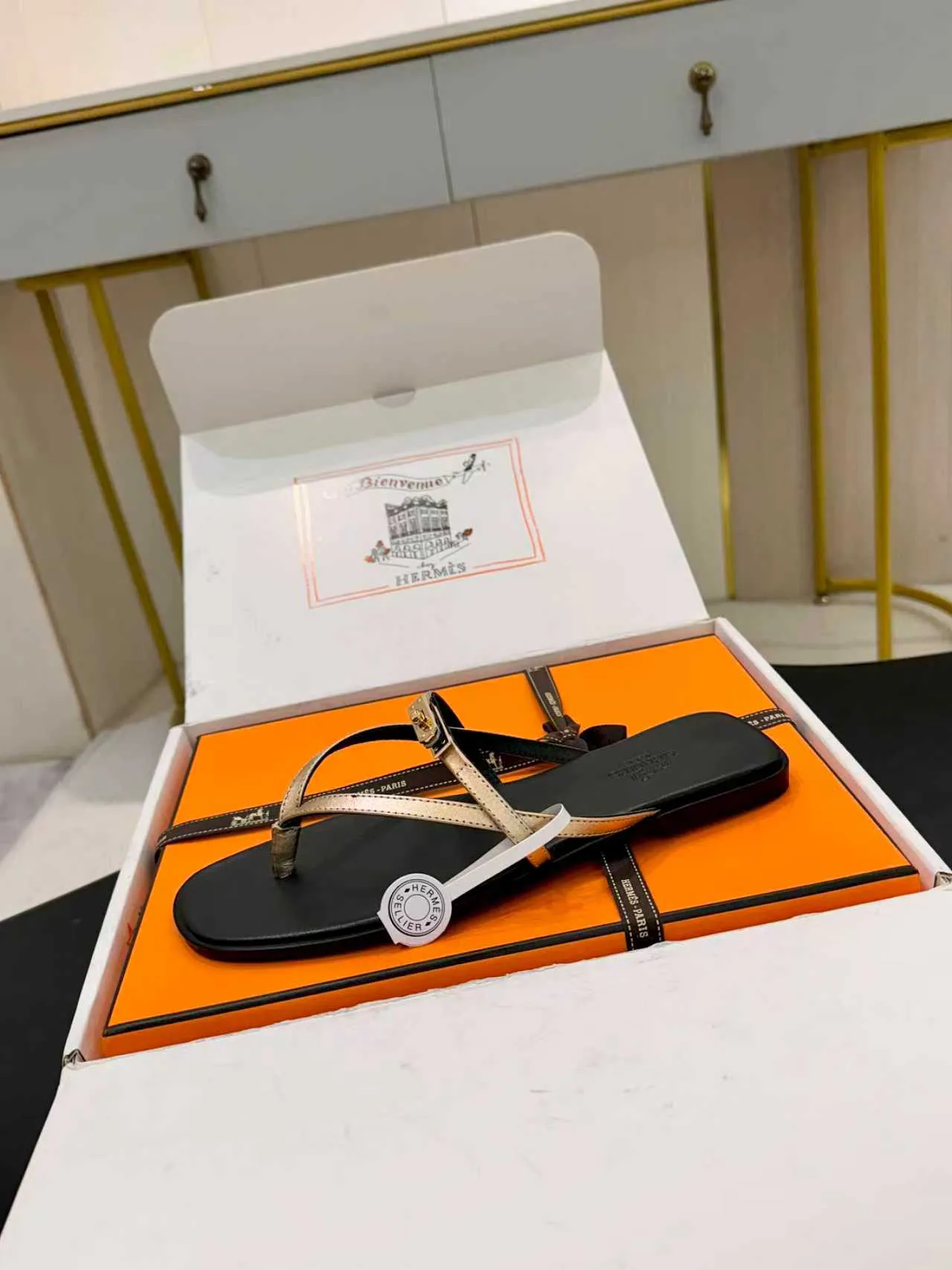 Шлепанцы Женские Hermes 10250447