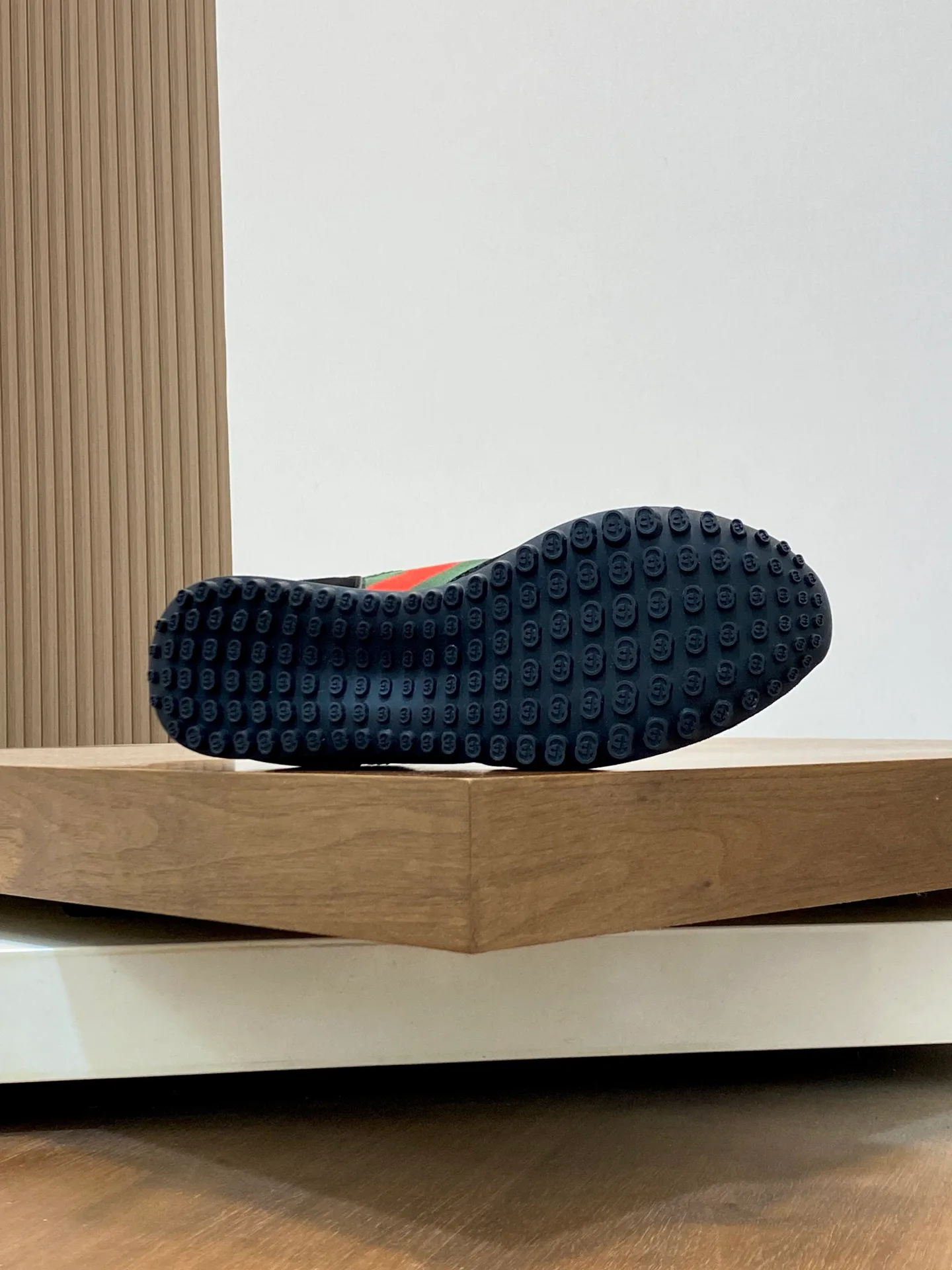 Кроссовки Мужские Gucci 13182414