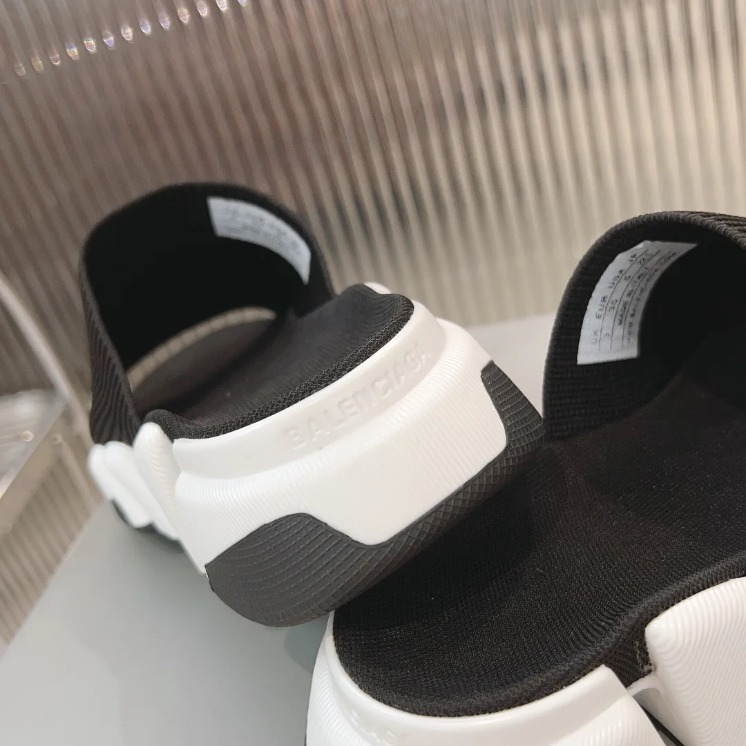 Шлепанцы Женские Balenciaga 17182657