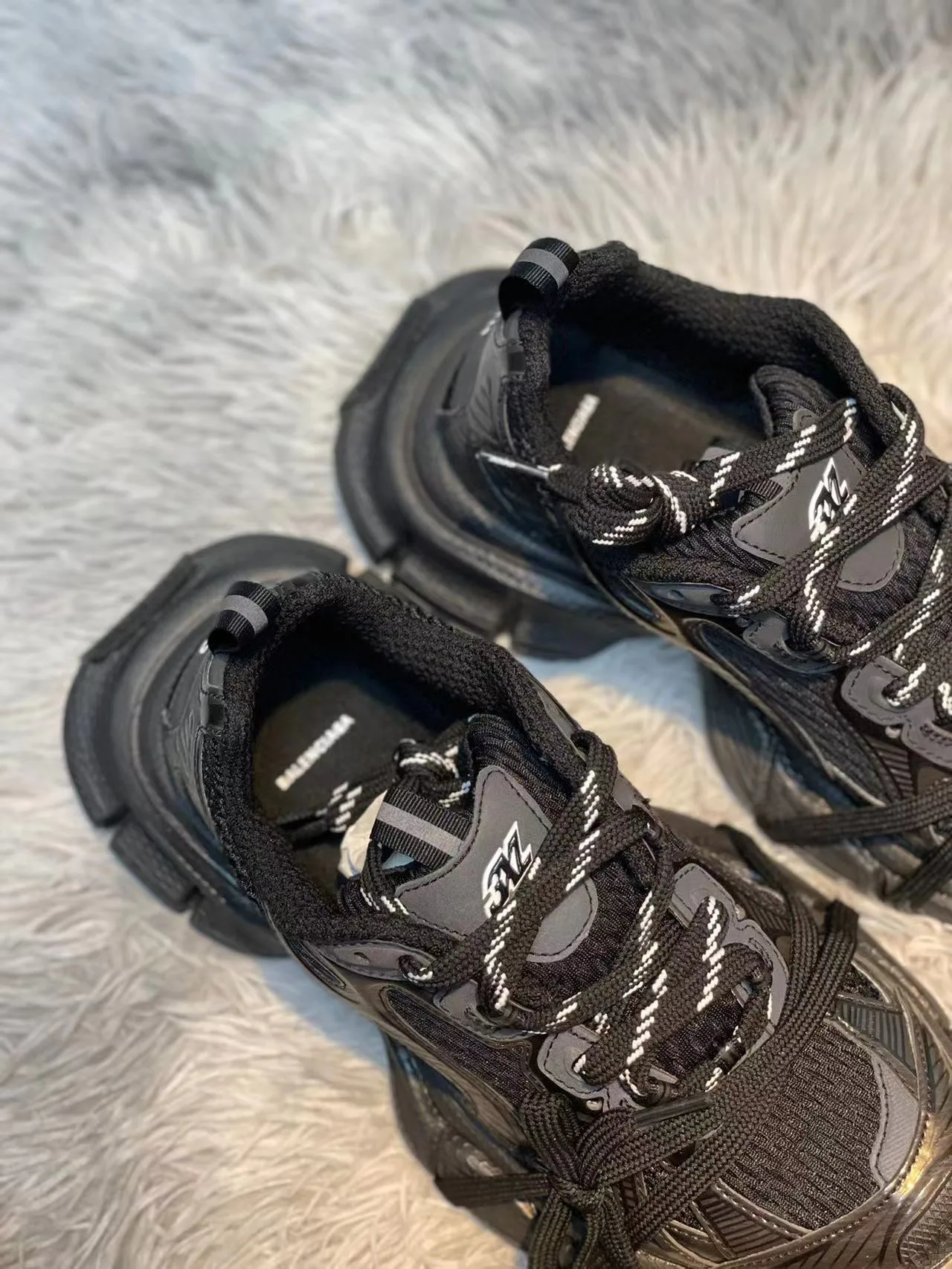 Кроссовки Женские Balenciaga 11567707