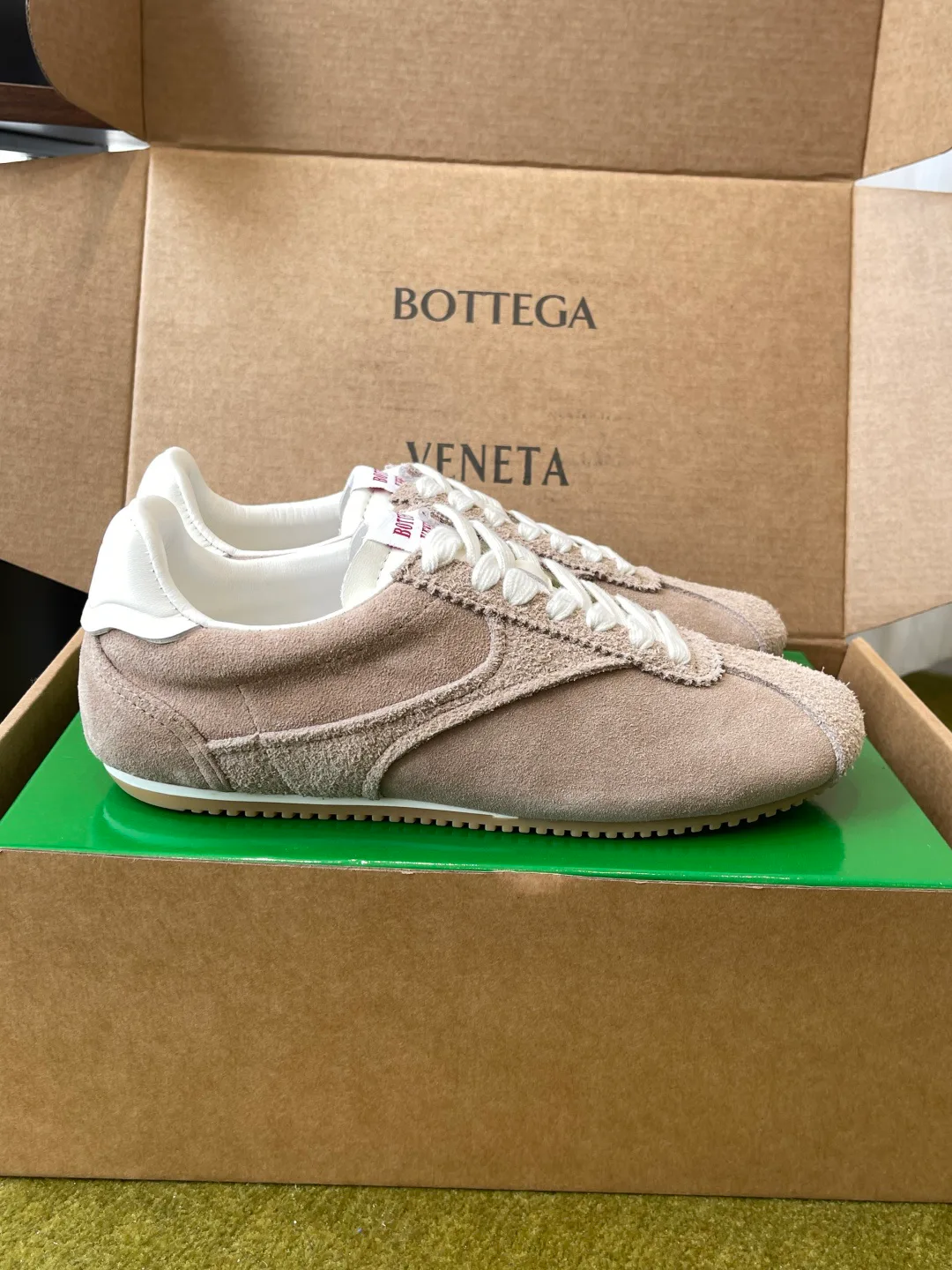Кроссовки Женские Bottega Veneta 19578539