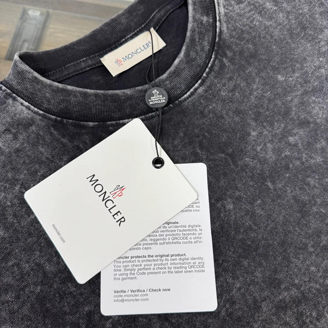 Костюмы Женские Moncler 11885572