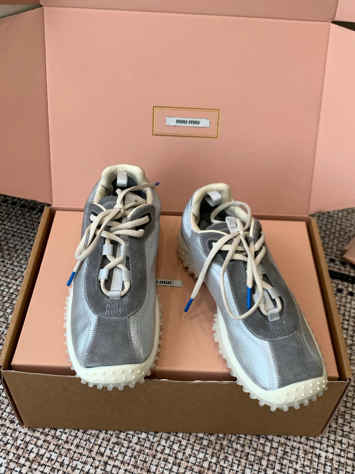 Кроссовки Женские Miu Miu 18170821