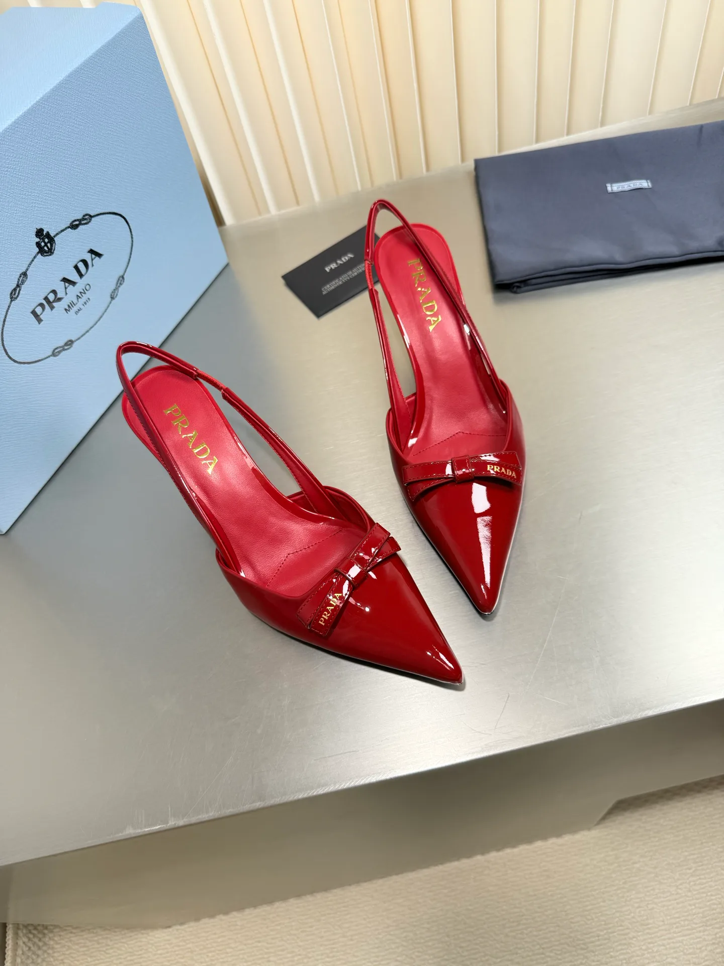 Туфли Женские Prada 18083093