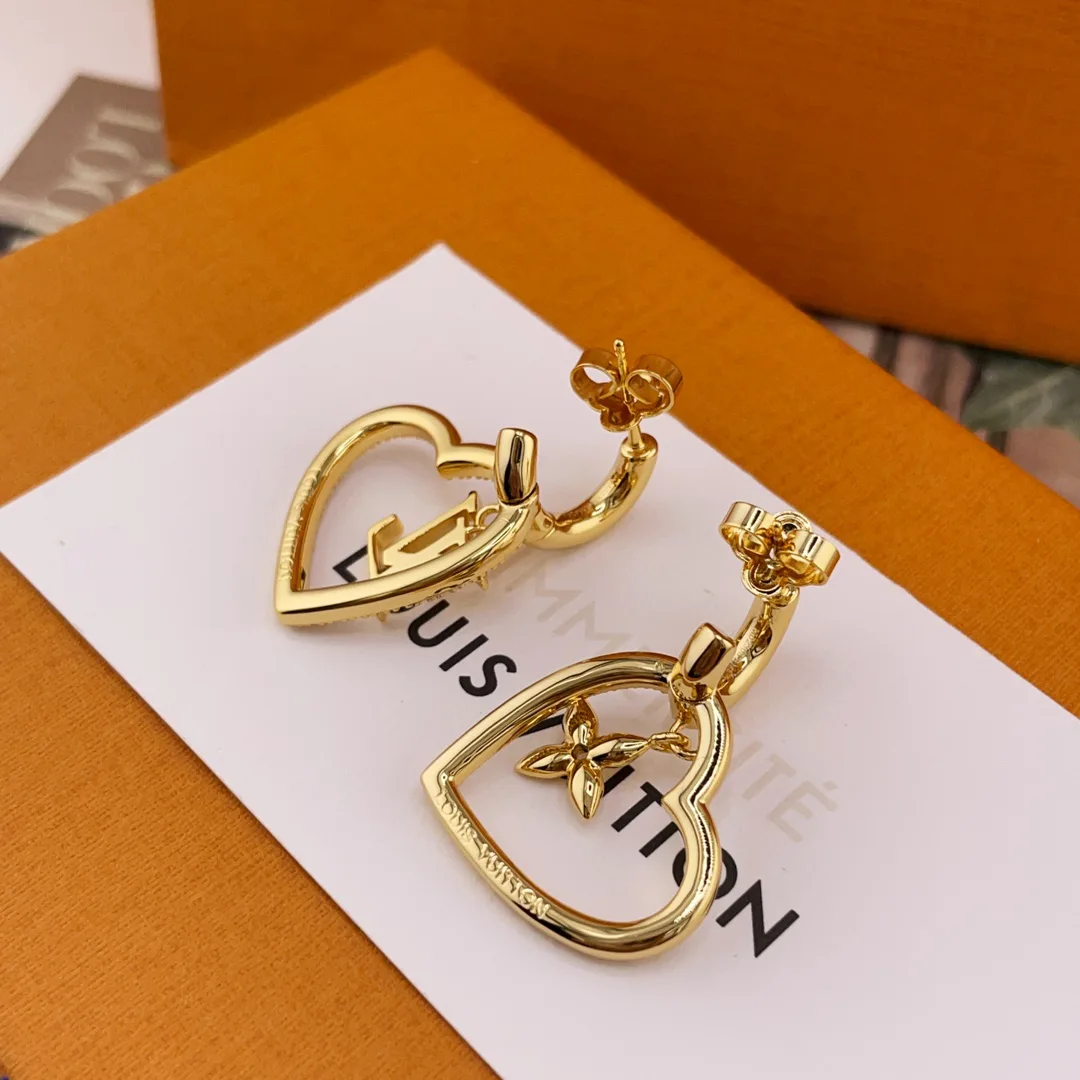 Бижутерия Louis Vuitton 114139