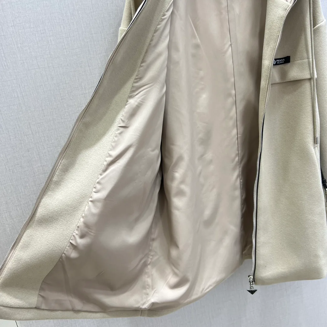 Куртки И Пуховики Женские Prada 794424