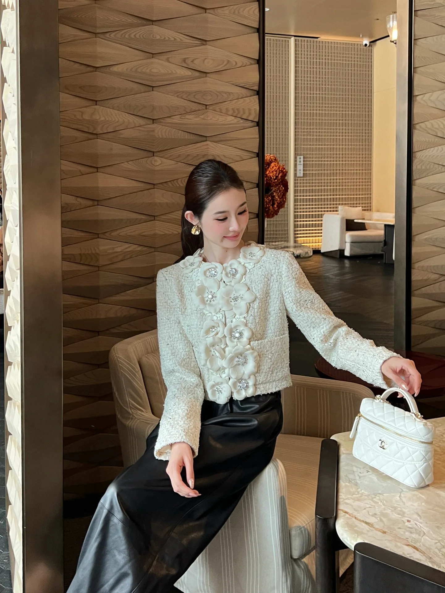 Куртки И Пуховики Женские Chanel 793391