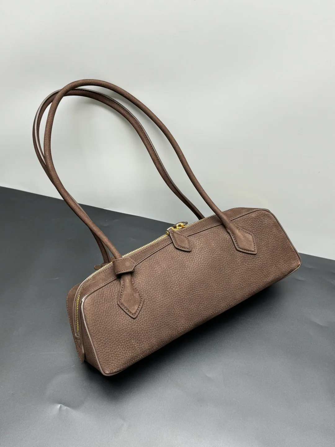 Классические Сумки Женские Alaia 11667416