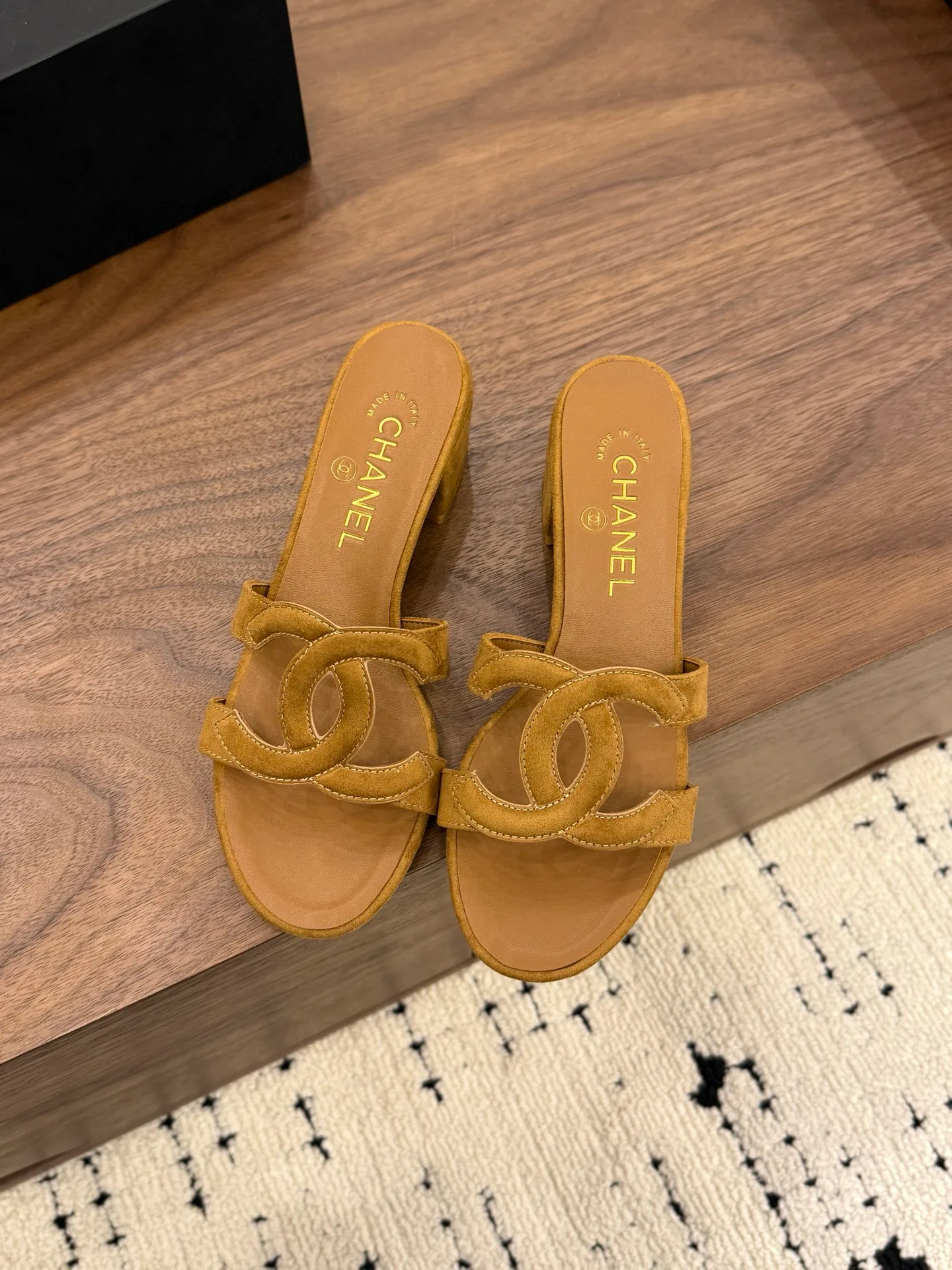 Туфли Женские Chanel 11516305