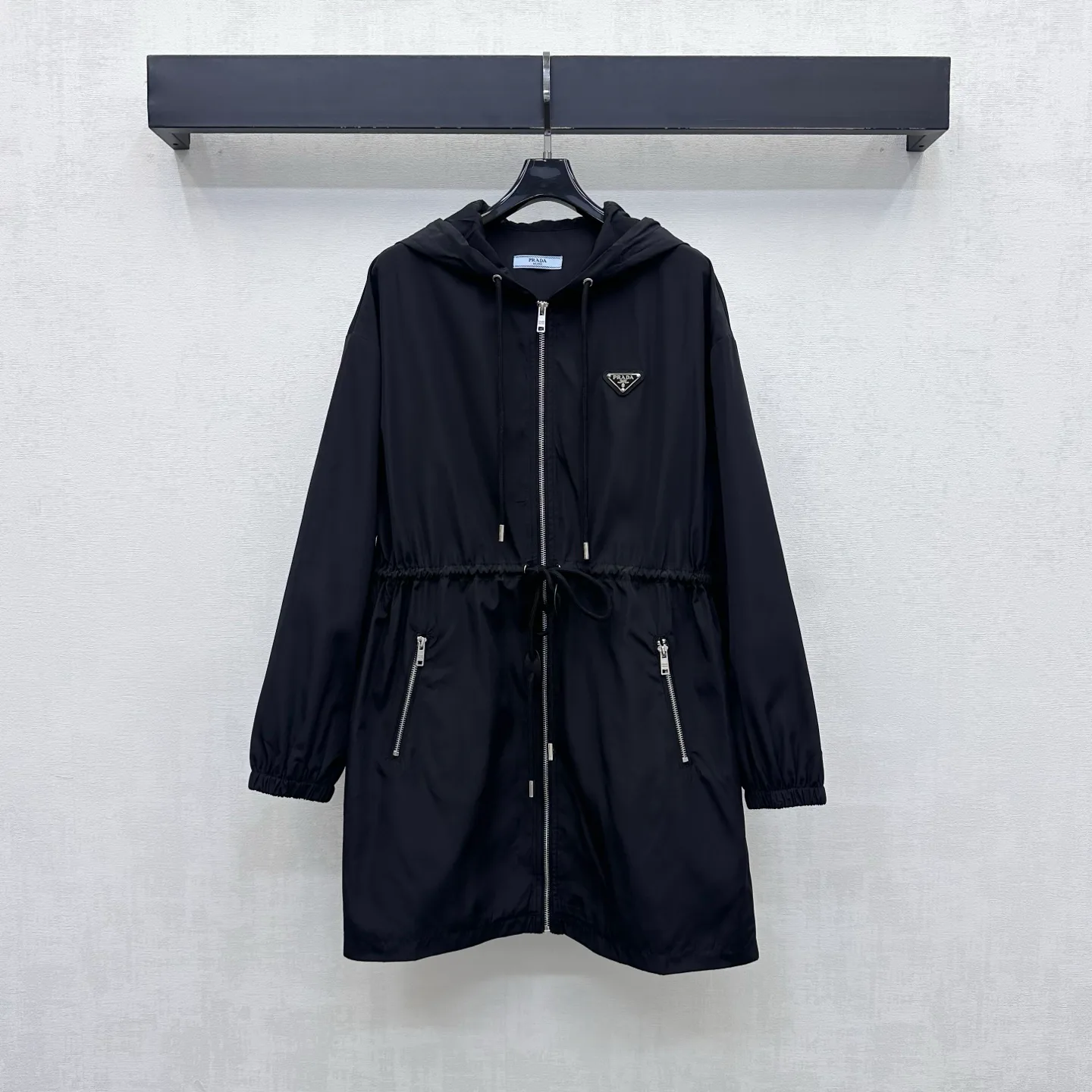 Куртки И Пуховики Женские Prada 18579400