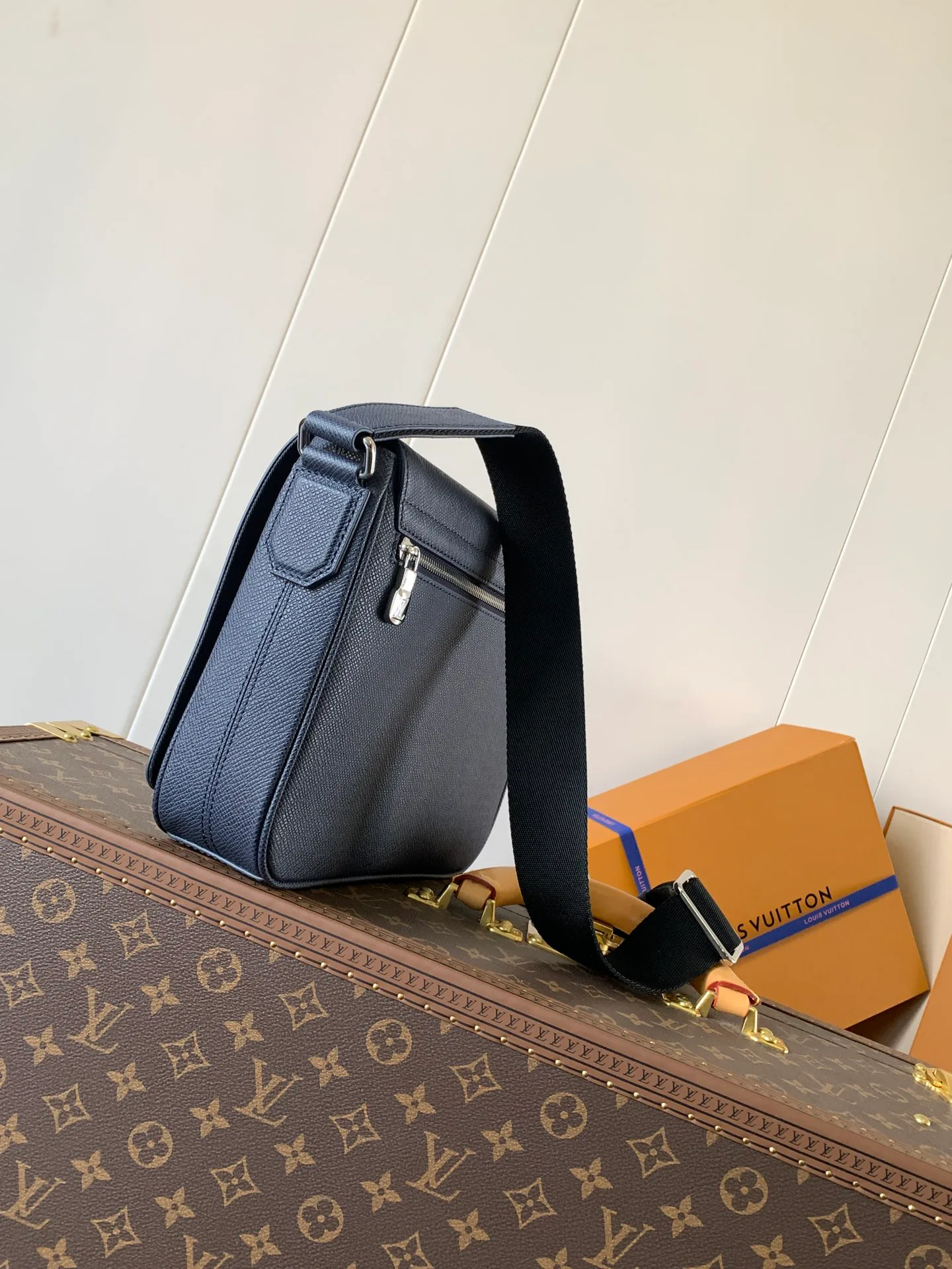 Сумки На Ремне Женские Louis Vuitton 369596