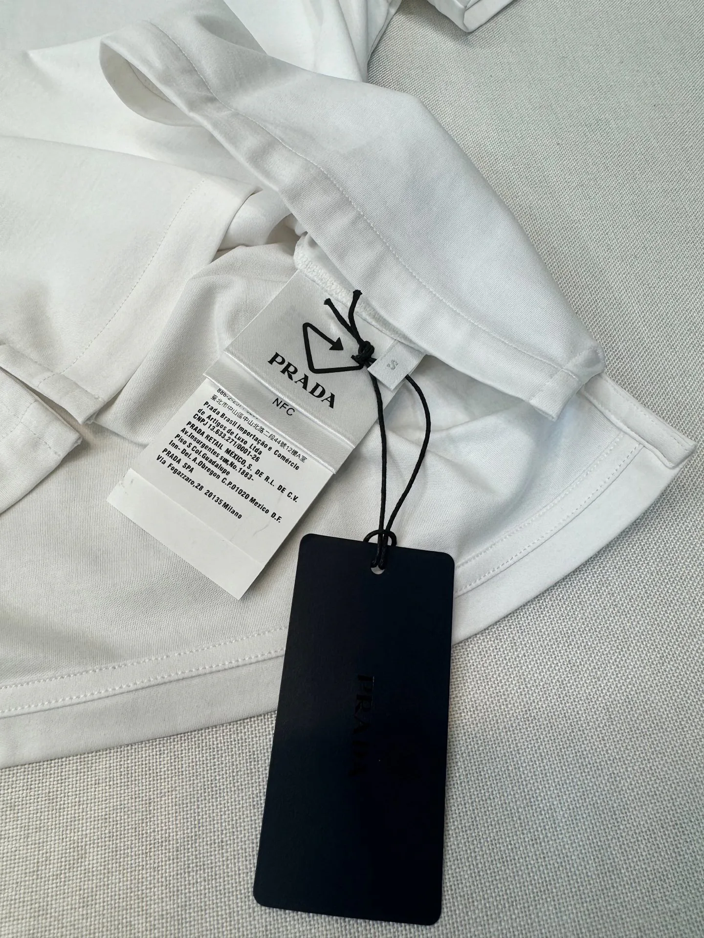 Футболки Женские Prada 11168712