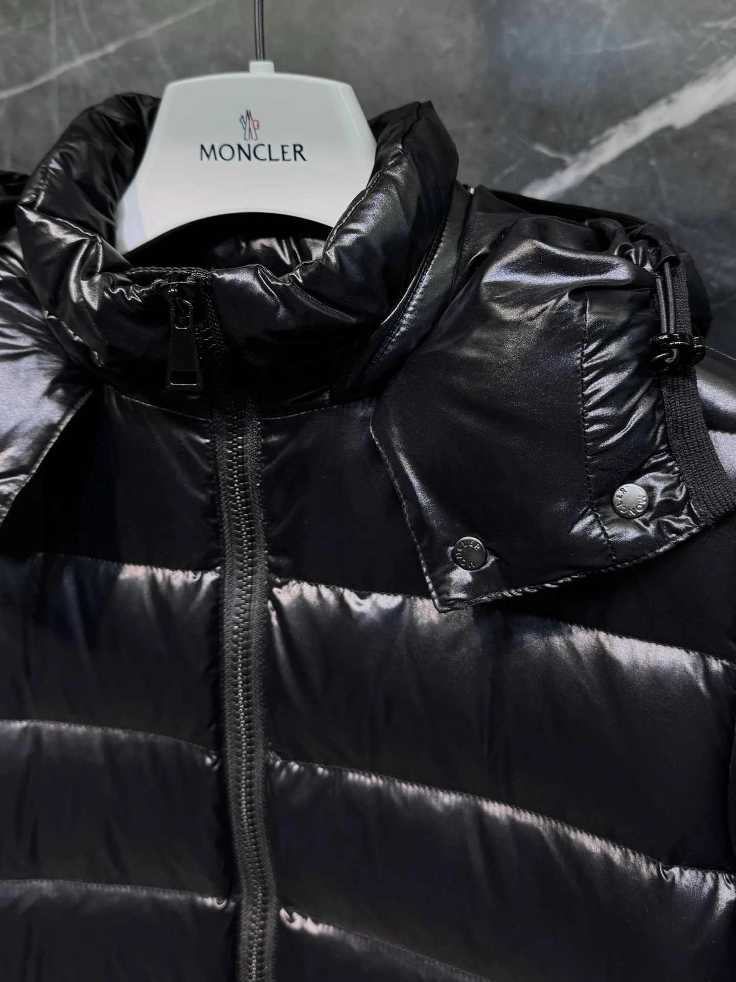 Куртки И Пуховики Женские Moncler 18184457