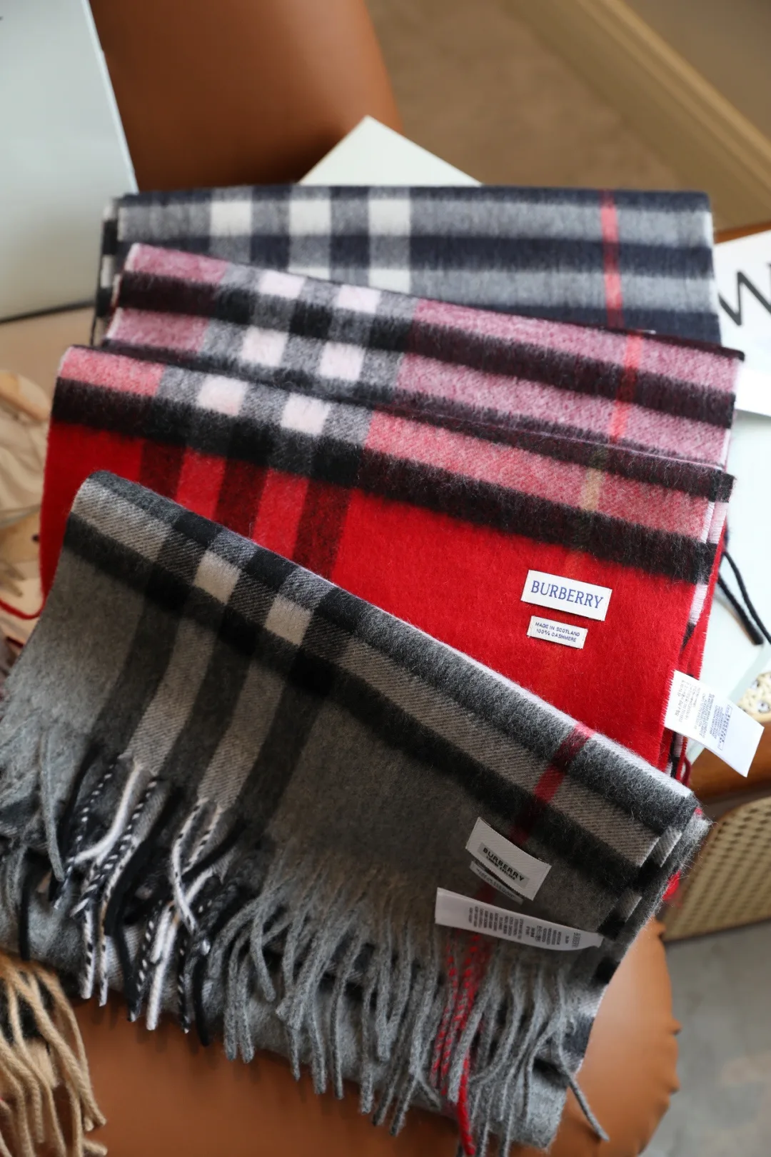 Шарфы Burberry 597374