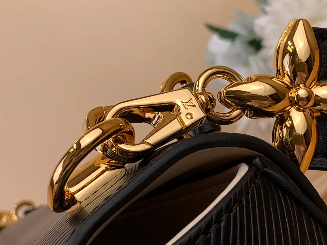 Сумки На Ремне Женские Louis Vuitton 5610