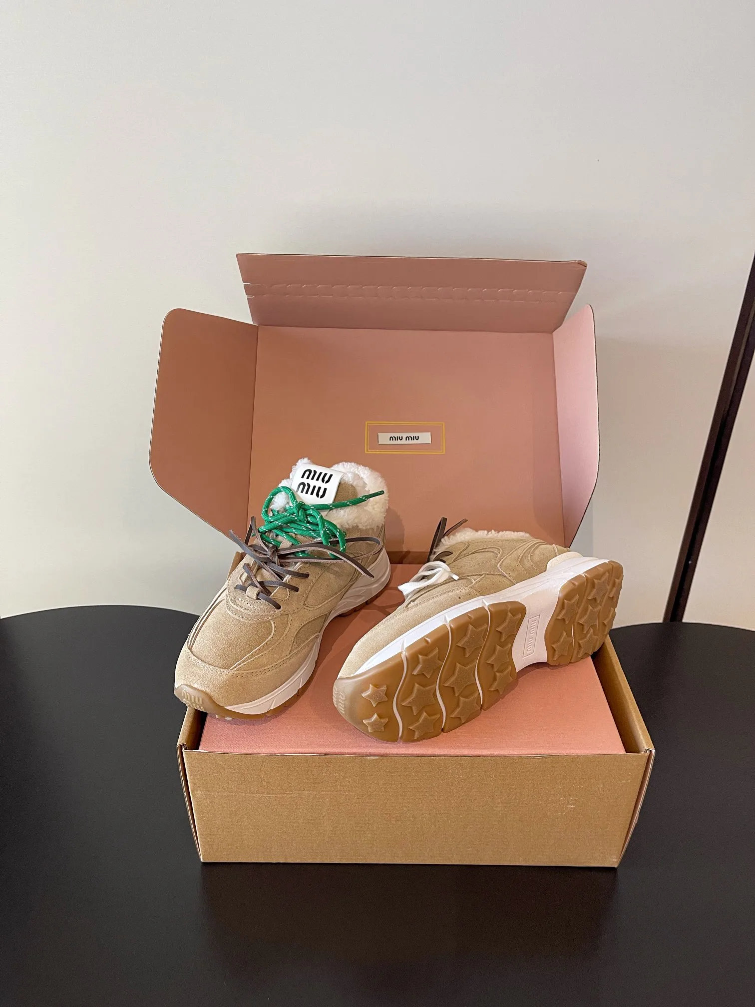 Кроссовки Женские Miu Miu 81097