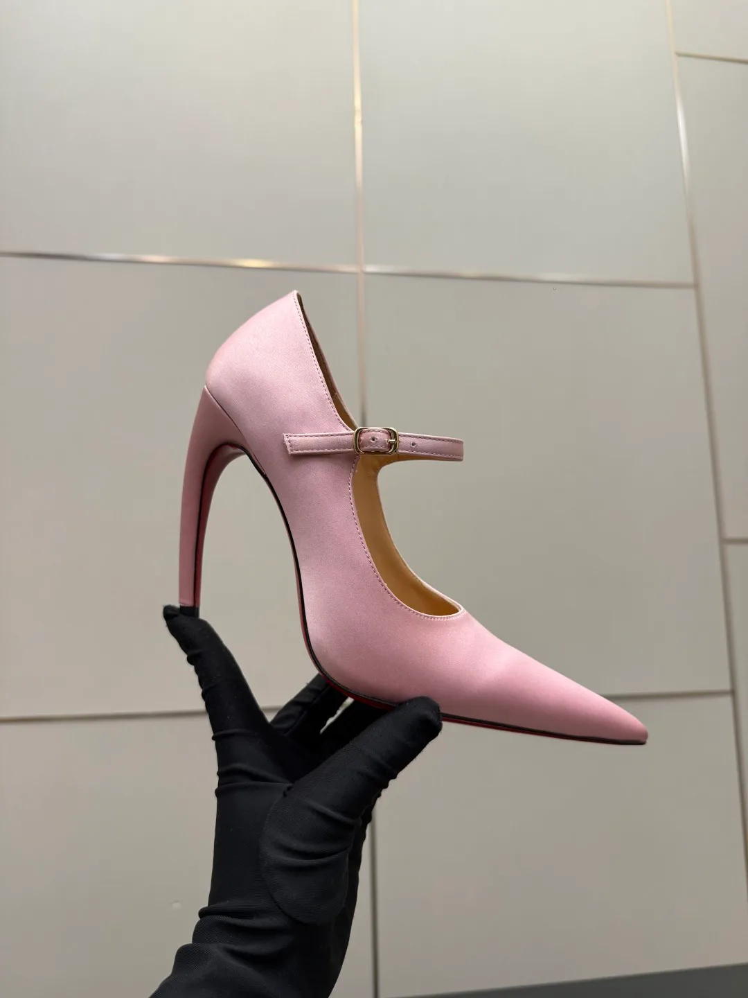 Туфли Женские Christian Louboutin 5052083