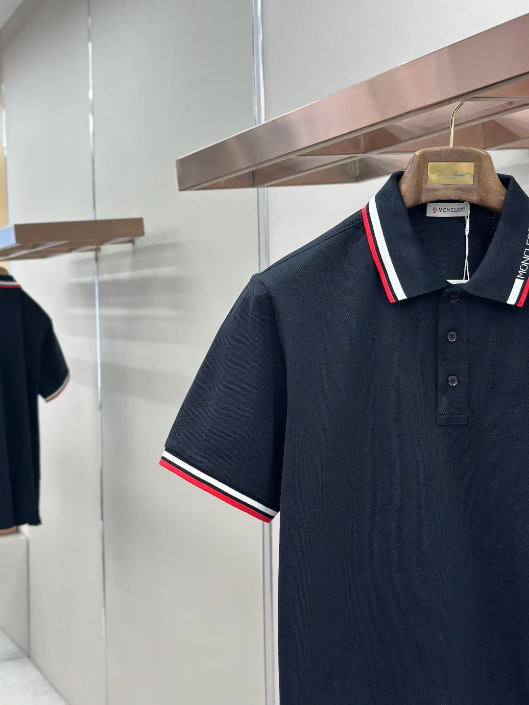Рубашки Мужские Moncler 17563235