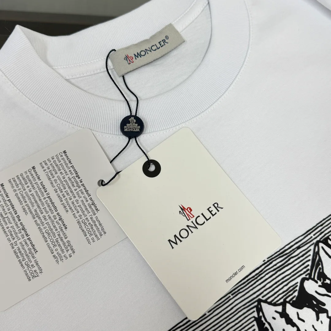 Футболки Женские Moncler 10292193