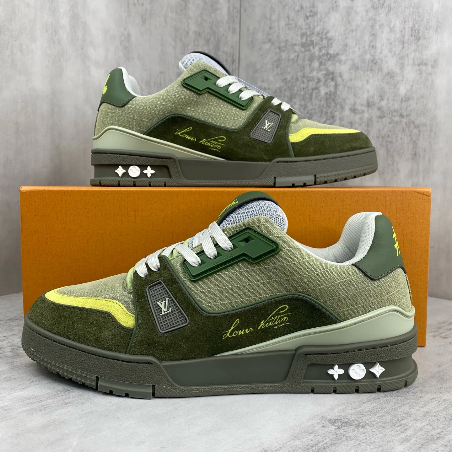 Кроссовки Женские Louis Vuitton 155152