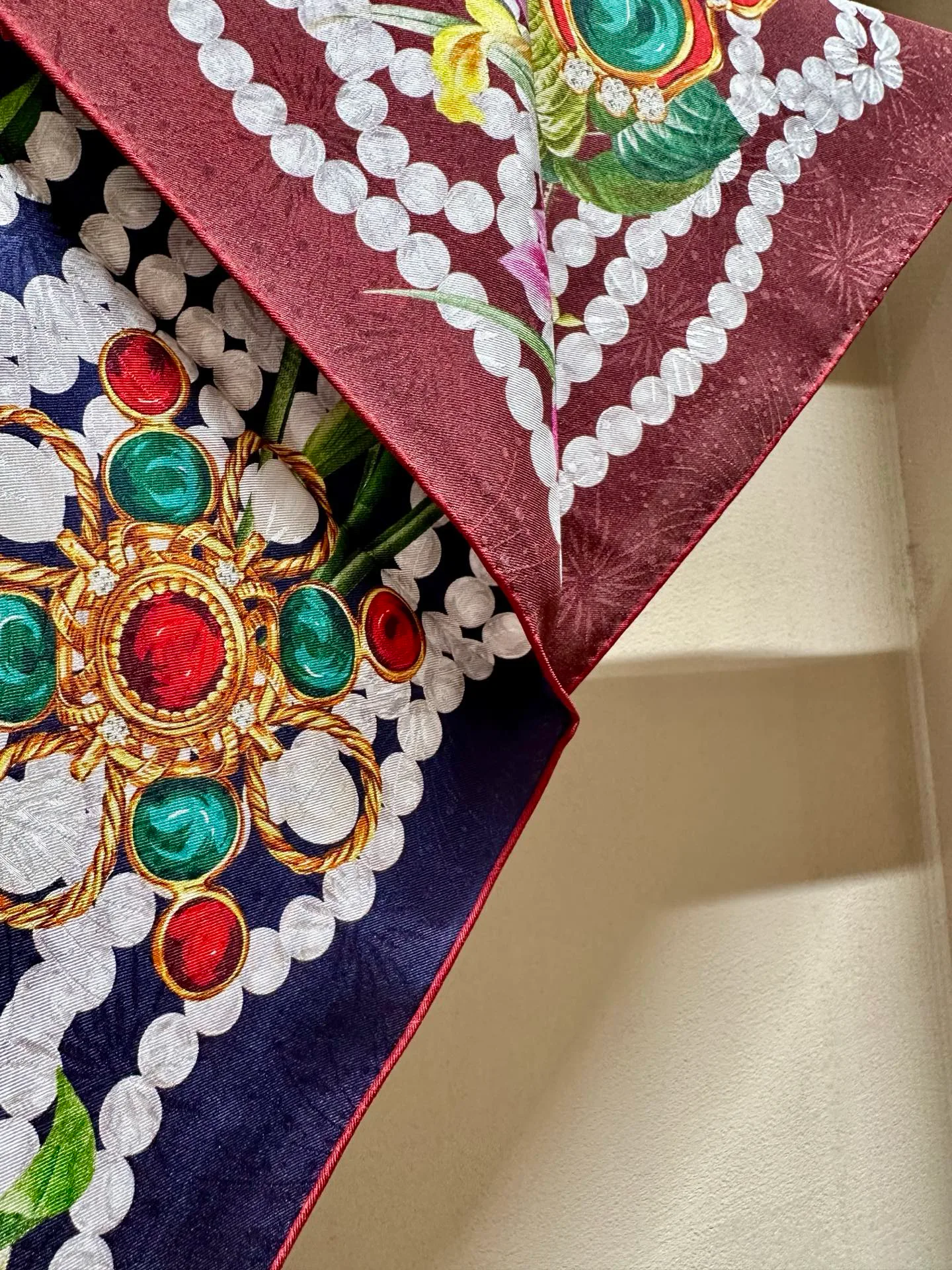 Платки Chanel 11445226