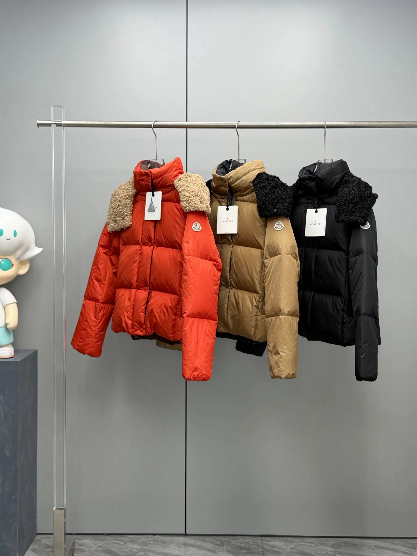 Куртки И Пуховики Женские Moncler 20137739