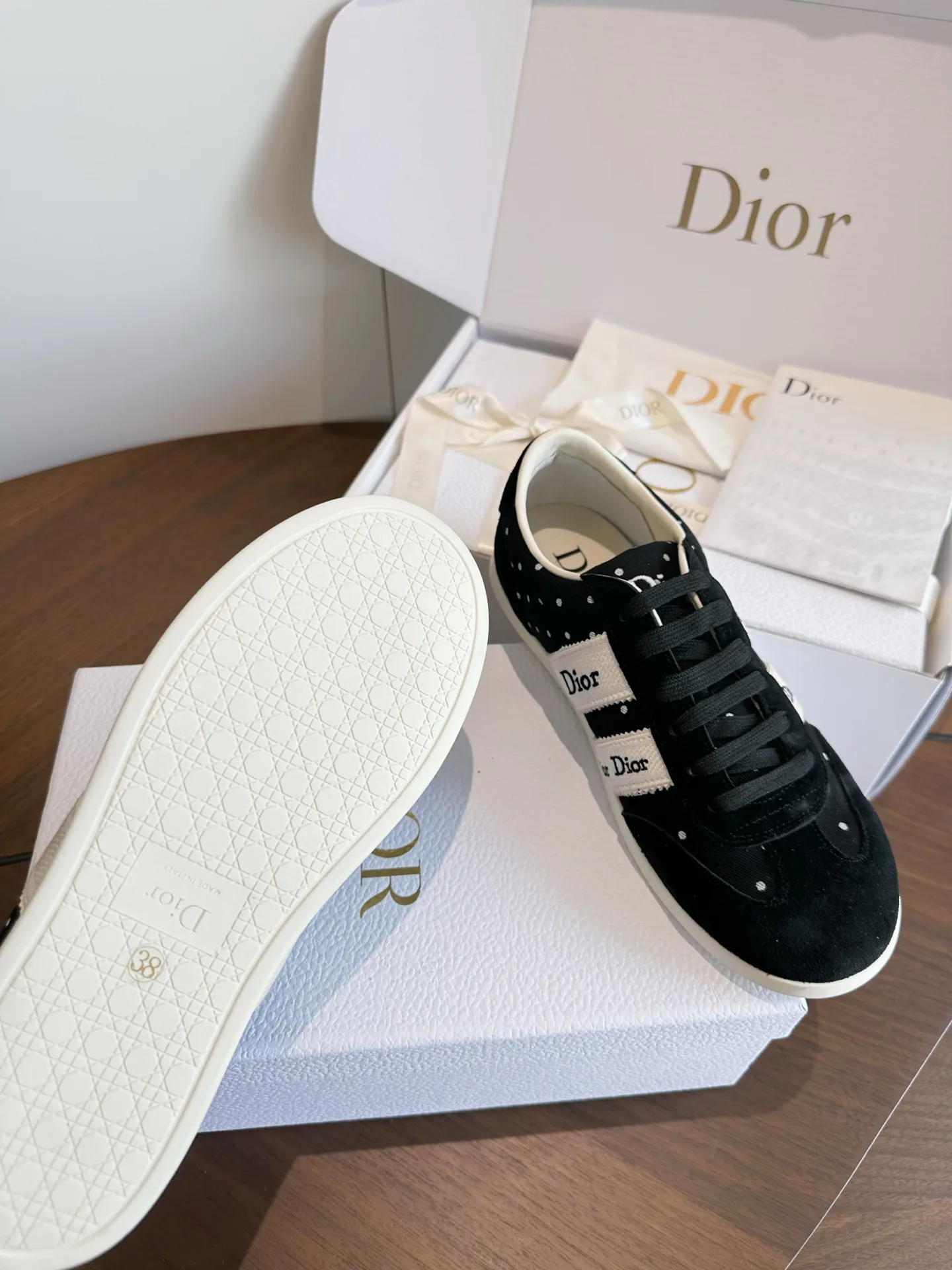 Кроссовки Женские Christian Dior 18443954