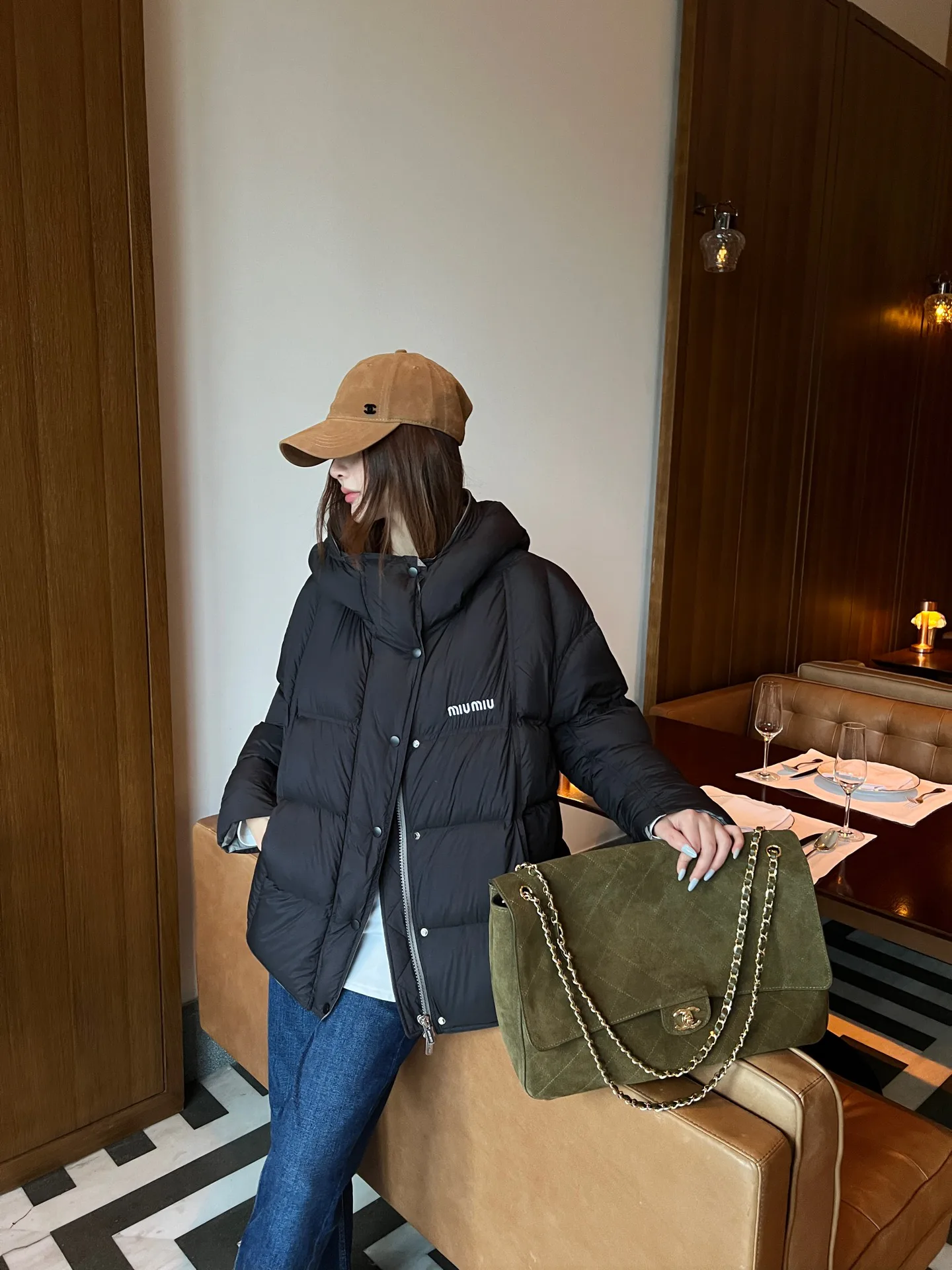 Куртки И Пуховики Женские Miu Miu 18710739