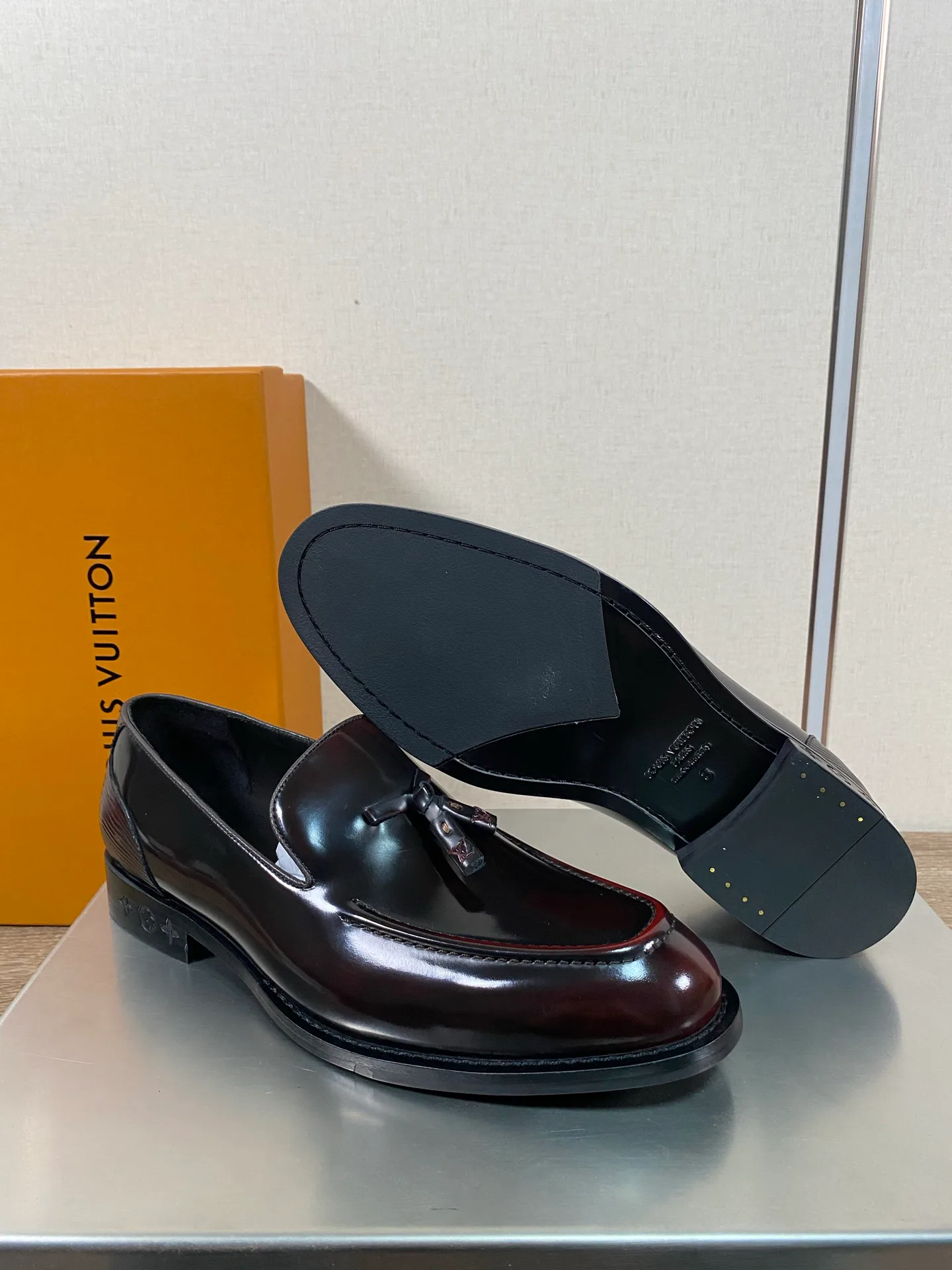Лоферы И Туфли Мужские Louis Vuitton 18078666